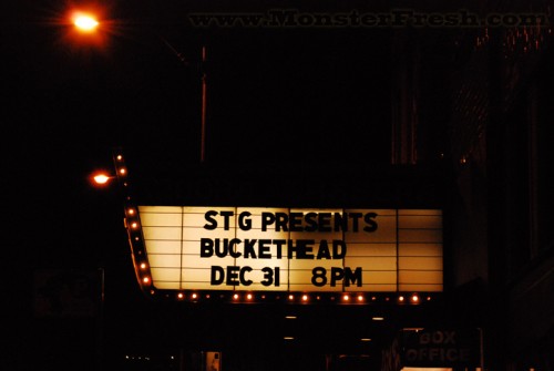 buckethead moore theatre 12/31/08 sign