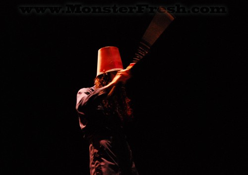 buckethead nunchucks nye moore seattle