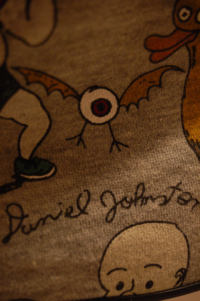 Daniel Johnston converse shoe zoom eye