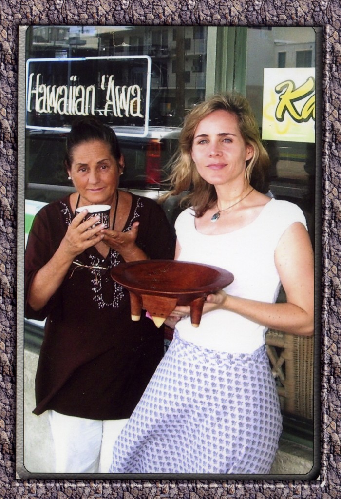 Isis and Jodi drinking kava during their first visit