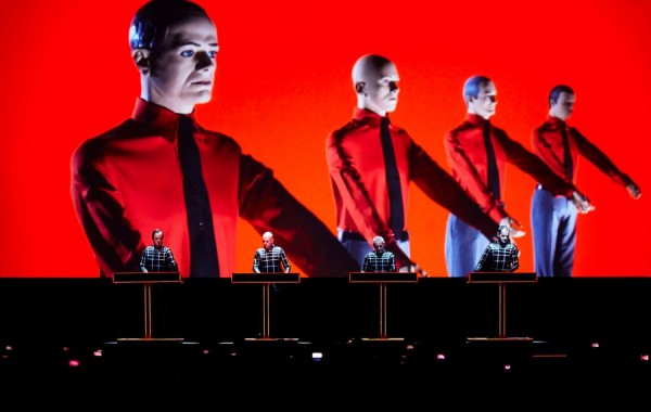 kraftwerk robots live